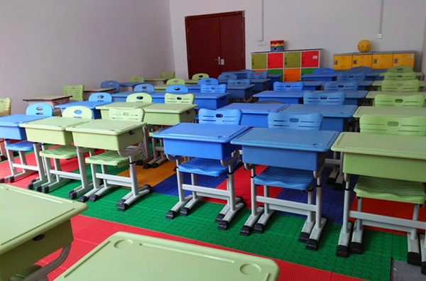 學(xué)校選擇升降課桌的都有哪些優(yōu)勢？