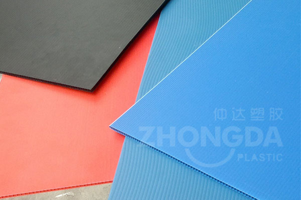 中空板瓶托的用途及優(yōu)點(diǎn)是什么？